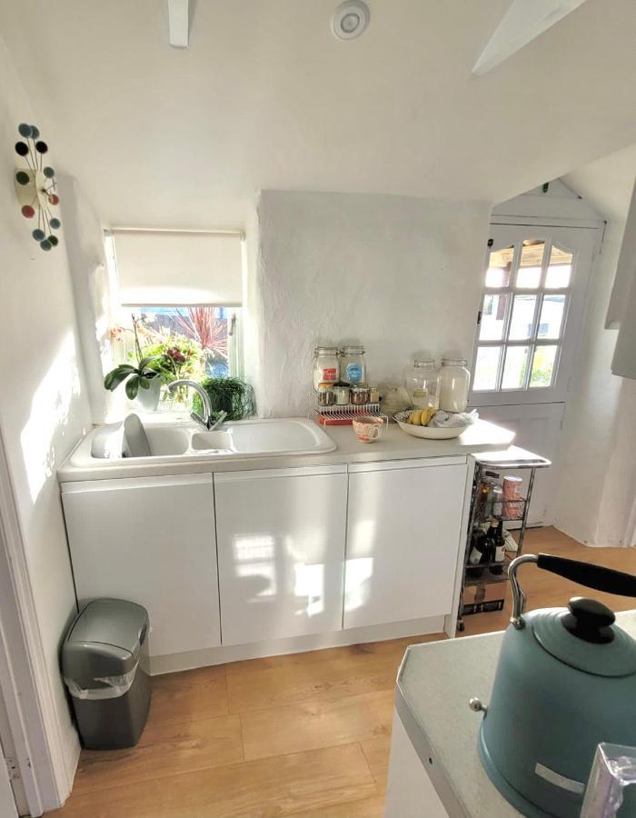 Idyllic Cornish Cottage, Superking Bed, Private Garden Dogs Welcome トルーロー エクステリア 写真