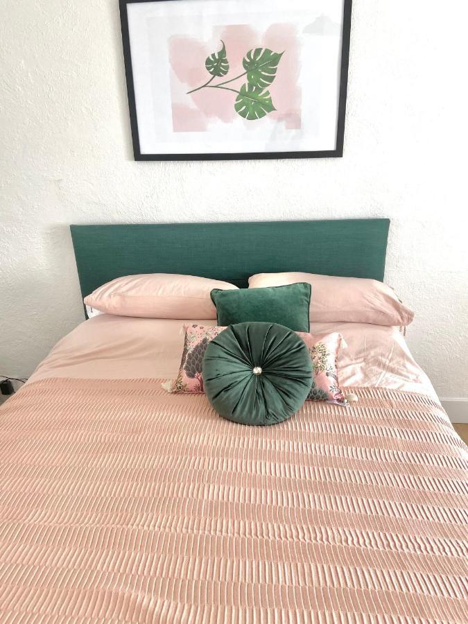 Idyllic Cornish Cottage, Superking Bed, Private Garden Dogs Welcome トルーロー エクステリア 写真